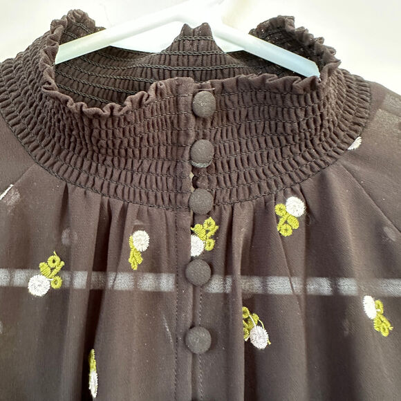 Cabi Blouse Womens XS Embroidered Floral Flowy Semi Sheer Preppy Academia Black - Picture 5 of 12